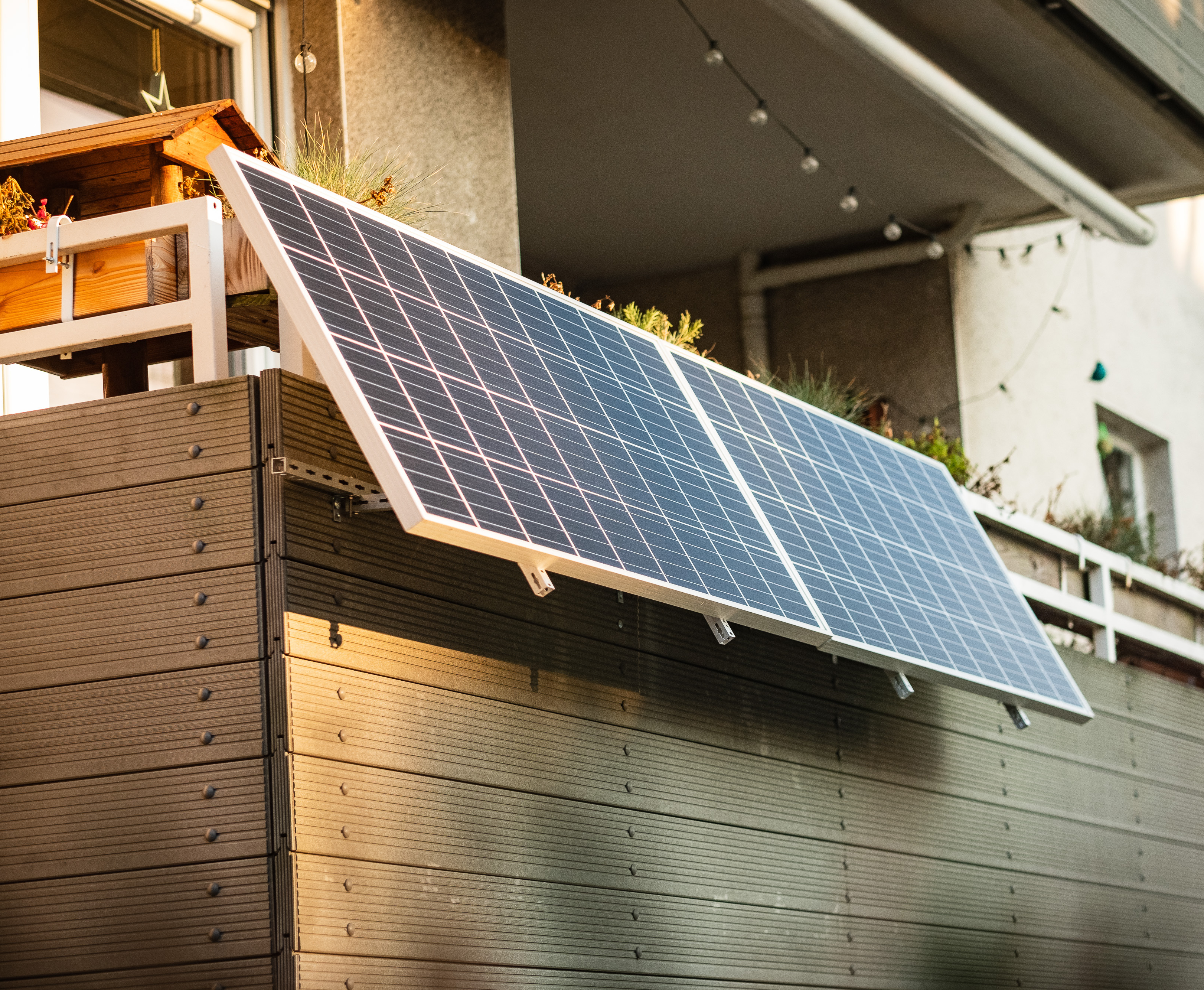 Plug-in Solar May Be Coming to New Zealand. Here's What You Need to Know.