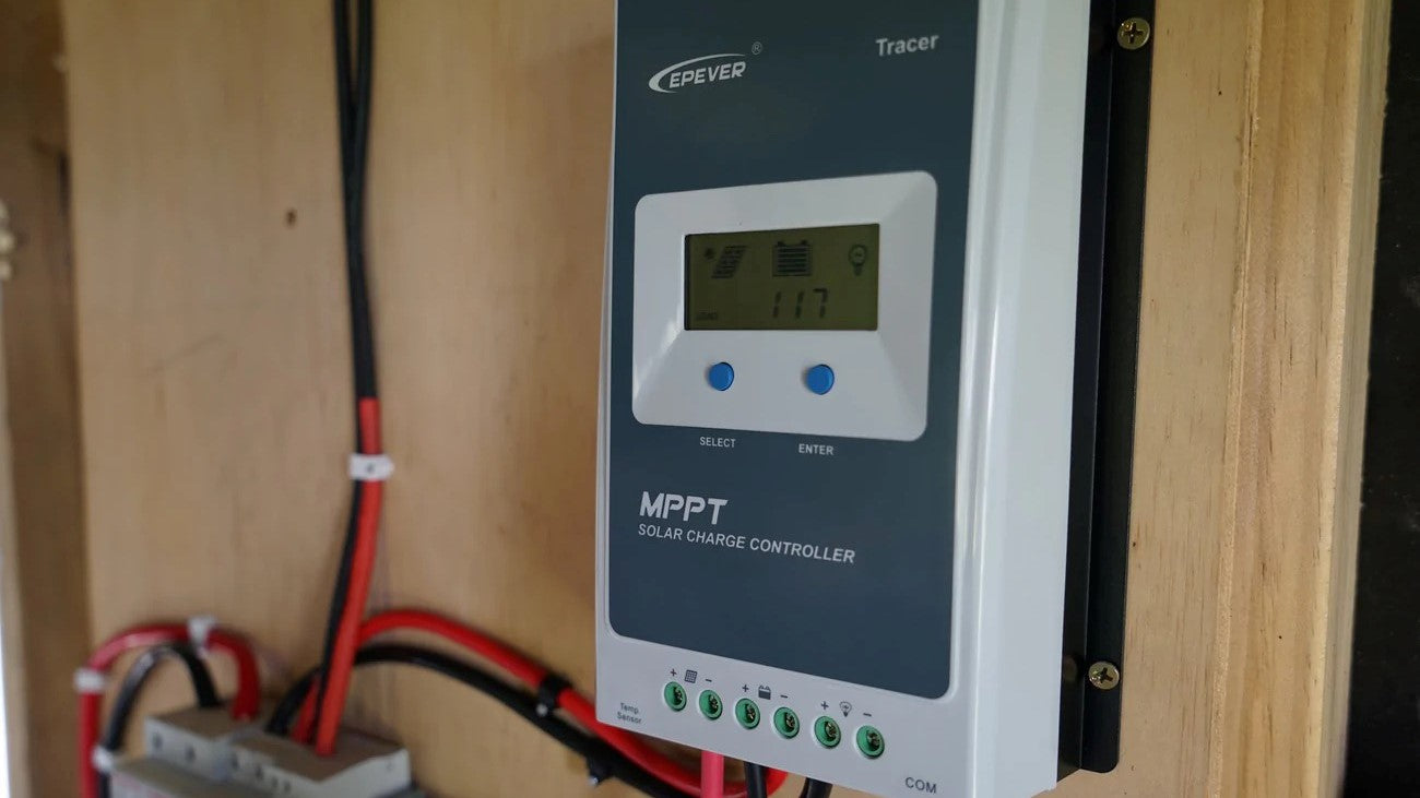 PWM vs MPPT Charge Controllers: Which one should you choose?